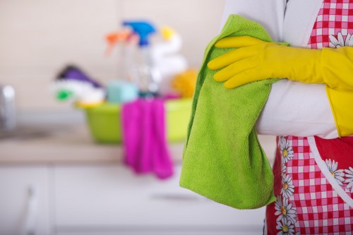 Carpet cleaner in W4 removing stains from a hallway carpet