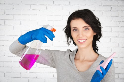 Specialist cleaning of tile and grout floors in W4